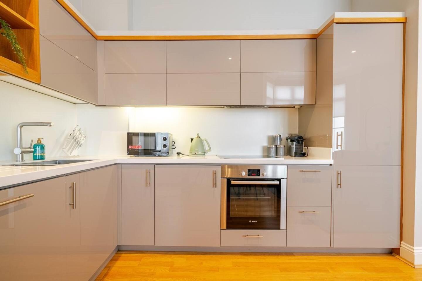 Wonderful 3 Bed Marylebone Apartamento Londres
