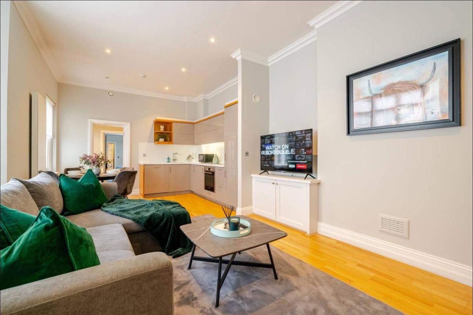 Wonderful 3 Bed Marylebone Apartamento Londres